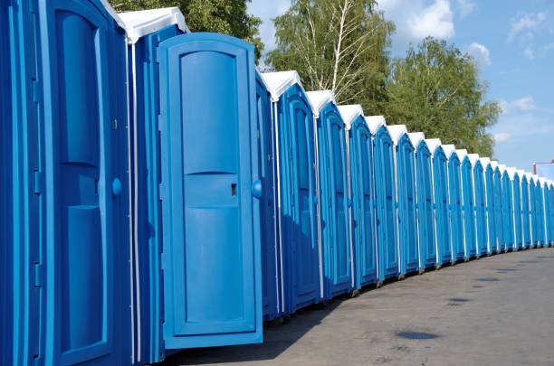 Best Portable restroom trailer rental  in Woodside, CA